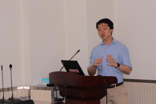 20180531wang91吃瓜
前沿讲座第八期“Extracting Computational representation of Place with Social Sensing”成功举办508.jpg